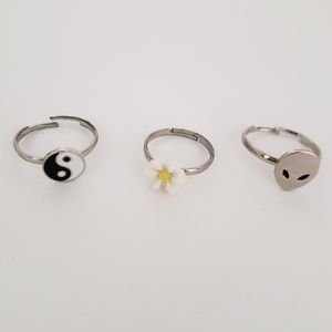 Tilly's Set of 3 Adjustable Rings